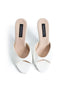 Alessia Mules