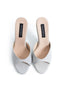 Alessia Mules
